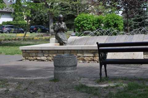 Kosz okrągły z przetłoczeniem 40 L